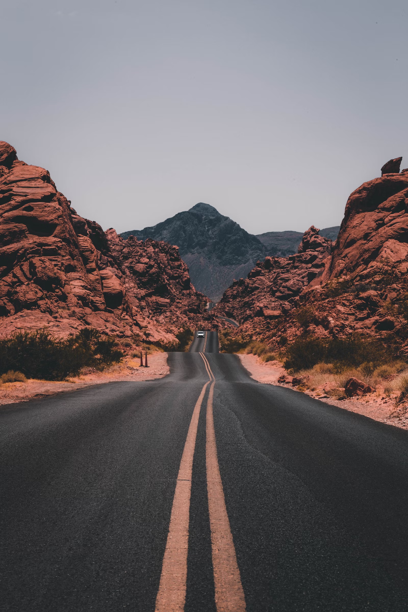 Route dégagée au petit matin — amorcer un nouveau départ