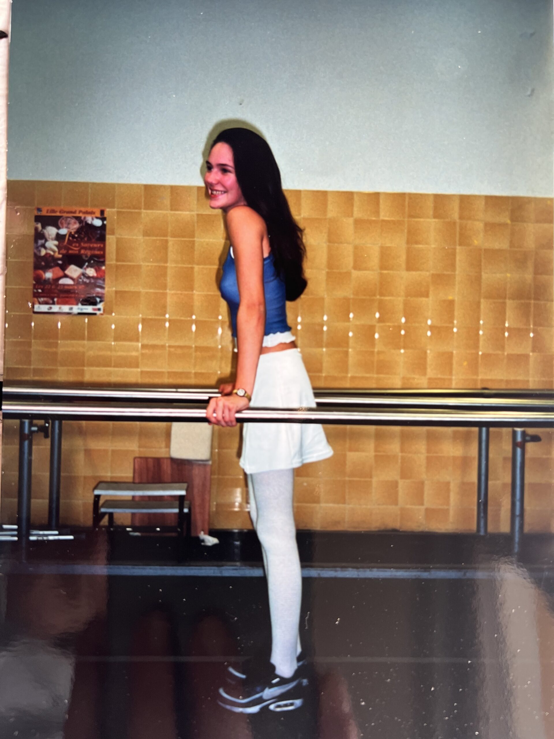 Séance de rééducation : barres parallèles